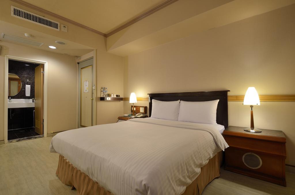 Goodness Hotel Kaohsiung Quarto foto